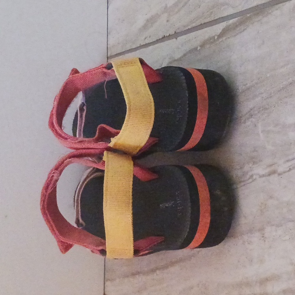 Colorful strap sandals - Picture 3 of 4